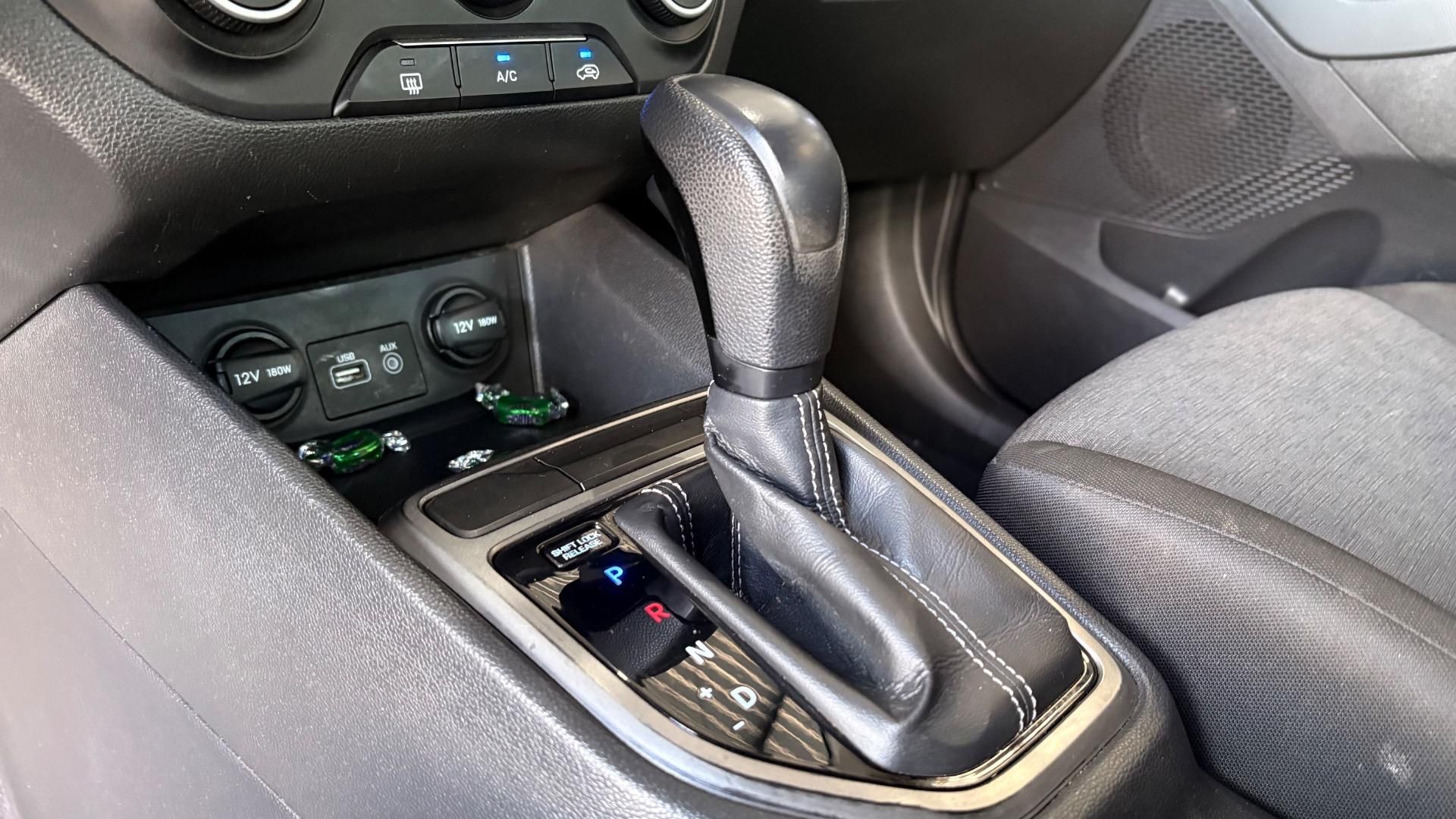 HYUNDAI Creta Action 1.6 16v 2021 - miniatura 7