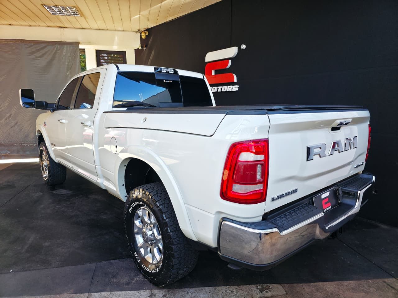 RAM 2500 Laramie 6.7TDi 24v 4X4 C.D. 2022 - miniatura 4