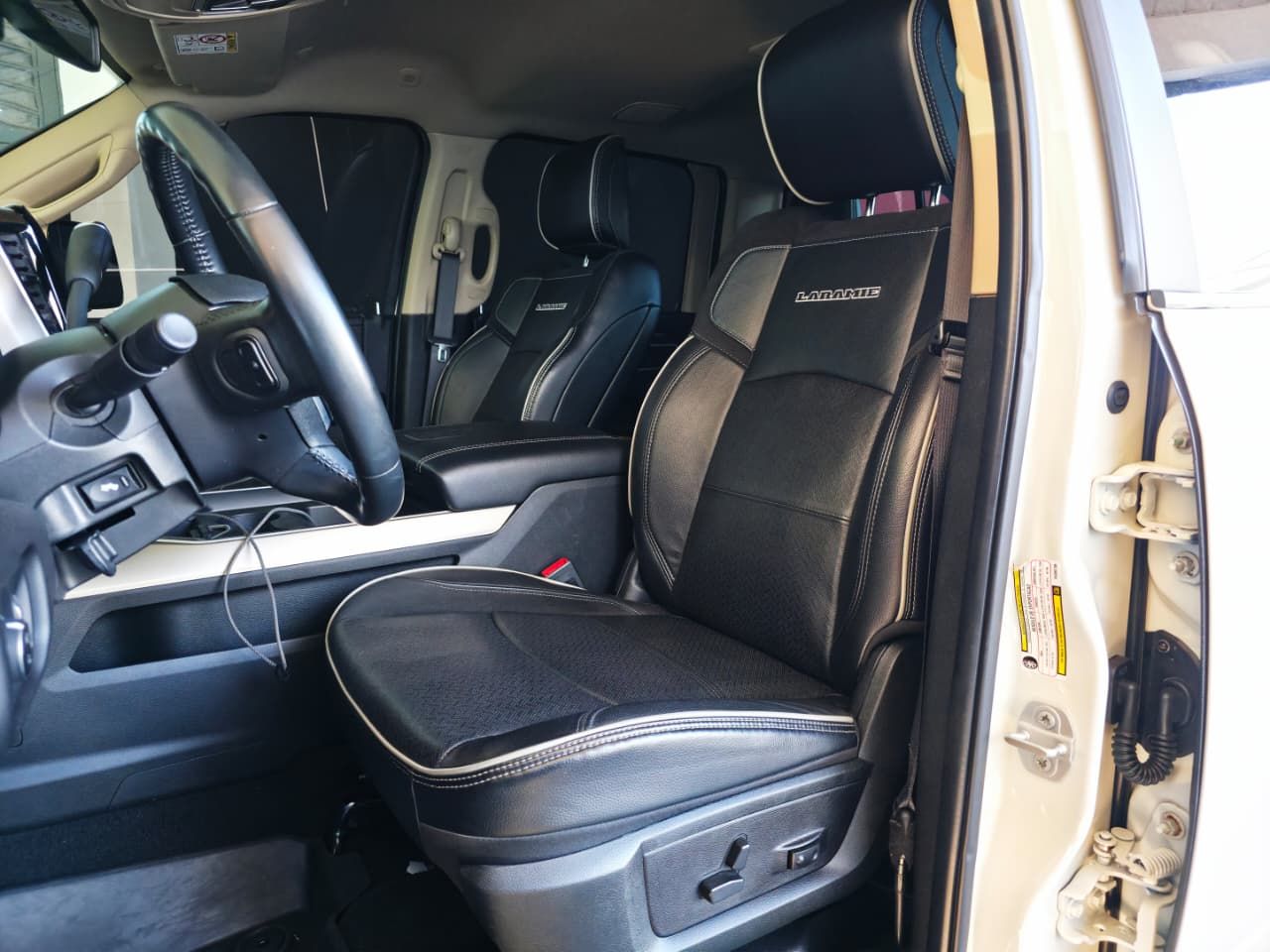 RAM 2500 Laramie 6.7TDi 24v 4X4 C.D. 2022 - miniatura 7