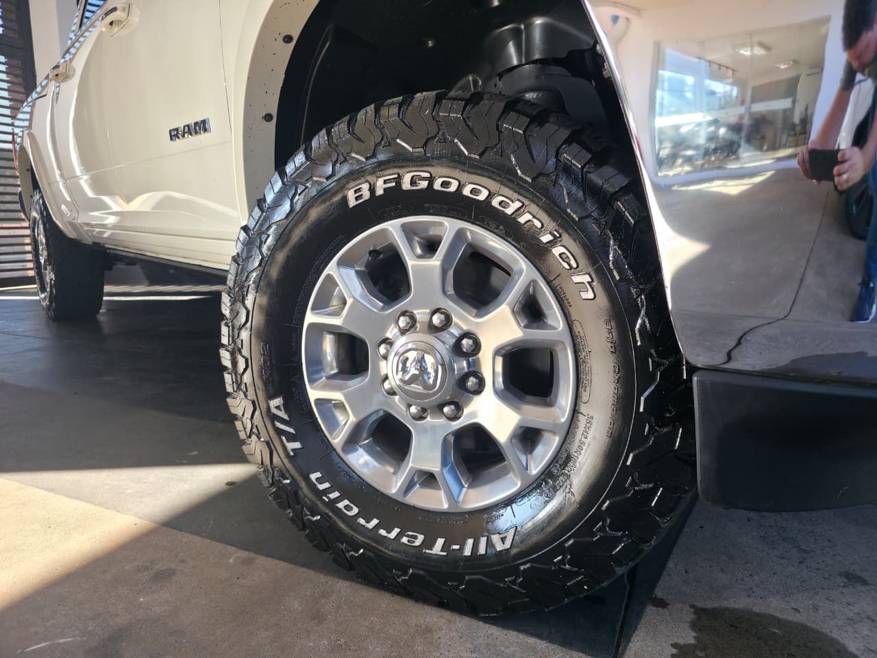 RAM 2500 Laramie 6.7TDi 24v 4X4 C.D. 2022 - miniatura 15