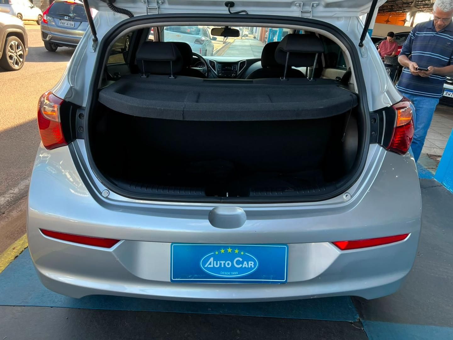 HYUNDAI HB20 Comfort Plus 1.0T 12v 2019 - miniatura 9