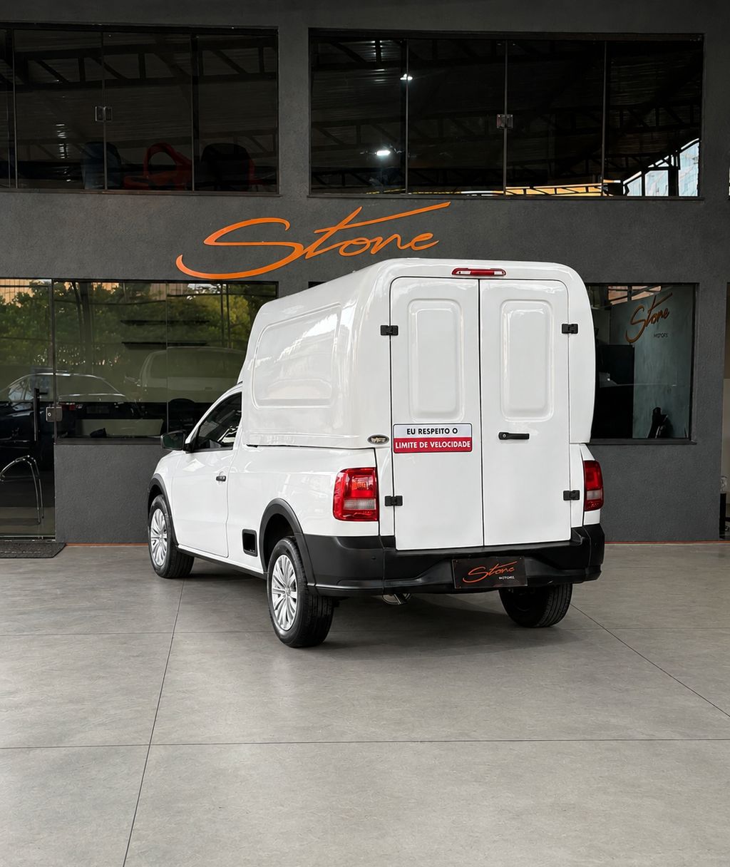 VOLKSWAGEN Saveiro Sportline 1.6 2023 - miniatura 4