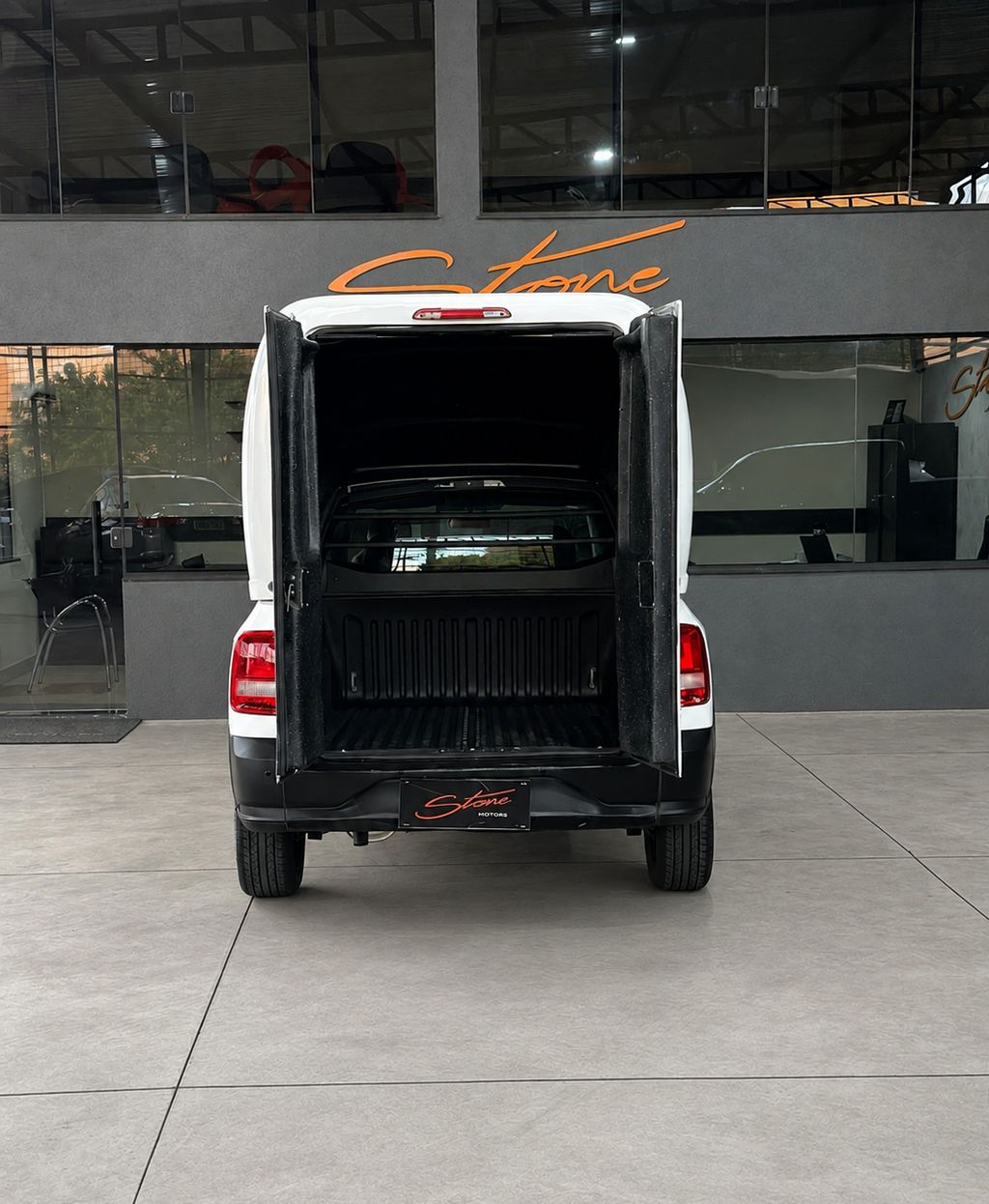 VOLKSWAGEN Saveiro Sportline 1.6 2023 - miniatura 7