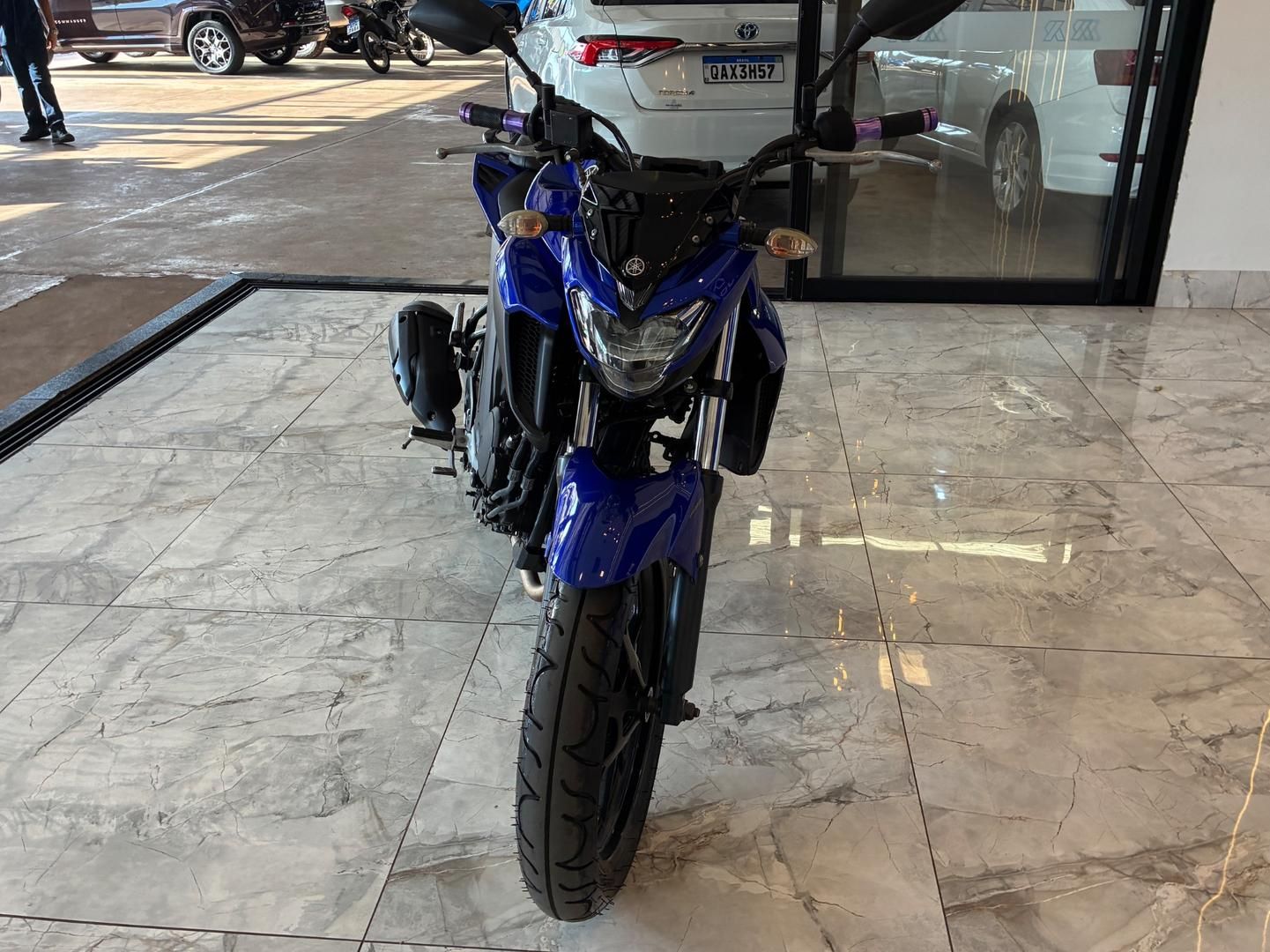 YAMAHA FZ25 250 Fazer 2020 - miniatura 2