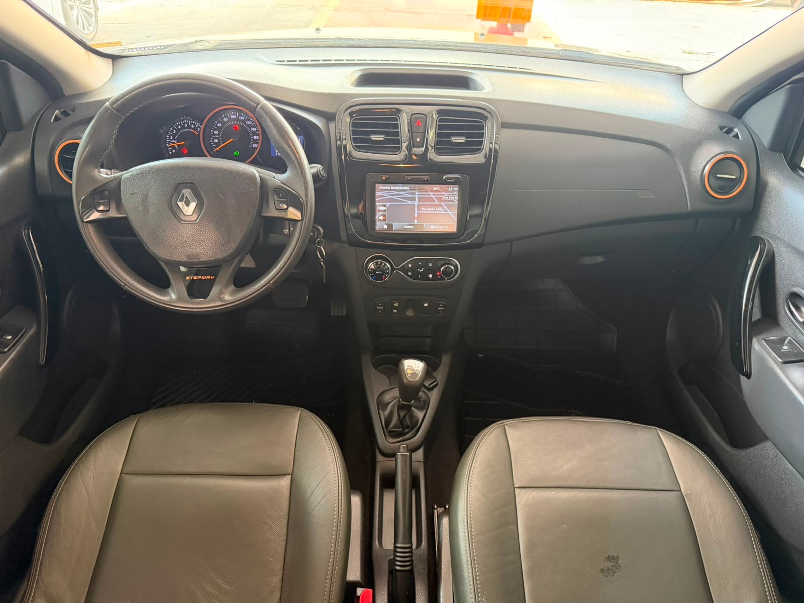 RENAULT Sandero StepWay 1.6 EasyR 2015 - miniatura 7