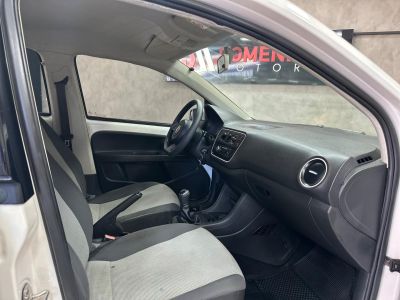 VOLKSWAGEN Up Take 1.0 12v 4p. 2016 - miniatura 10