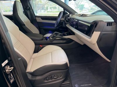 PORSCHE Cayenne E-Hybrid 3.0T V6 24v 2026 - miniatura 10