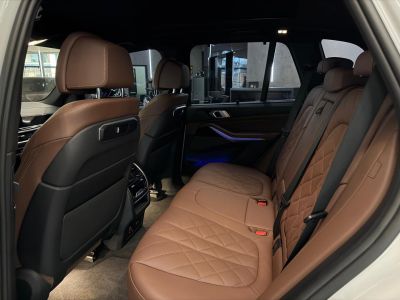 BMW X5 xDrive50e M Sport 3.0T 24v 2024 - miniatura 5