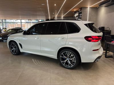 BMW X5 xDrive50e M Sport 3.0T 24v 2024 - miniatura 8