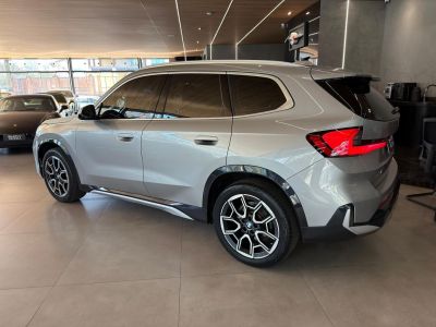BMW X1 sDrive20i X-Line 2.0T 16v 2023 - miniatura 2