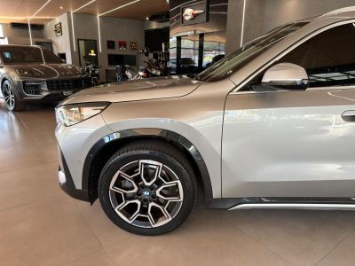 BMW X1 sDrive20i X-Line 2.0T 16v 2023 - miniatura 5