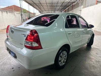 TOYOTA Etios Sedan X 1.5 16v 2018 - miniatura 9