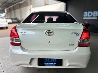 TOYOTA Etios Sedan X 1.5 16v 2018 - miniatura 12