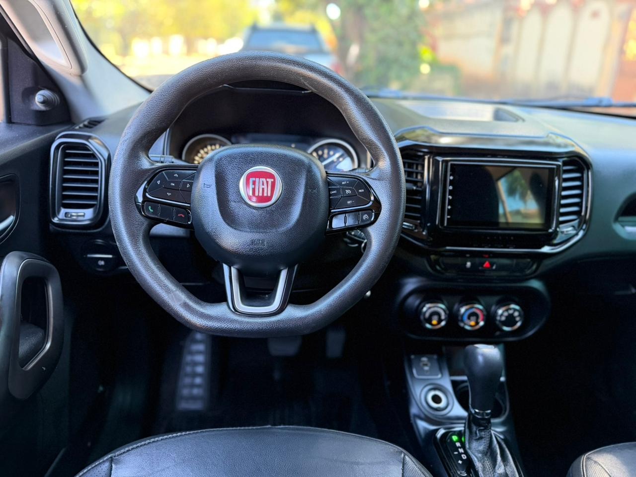 FIAT Toro Freedom 1.8 16v 2017 - miniatura 6