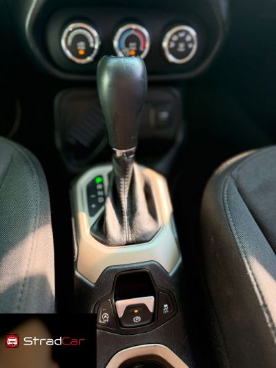 JEEP Renegade Sport 1.8 16v 2018 - miniatura 11