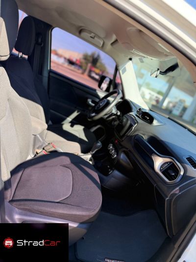 JEEP Renegade Sport 1.8 16v 2018 - miniatura 12