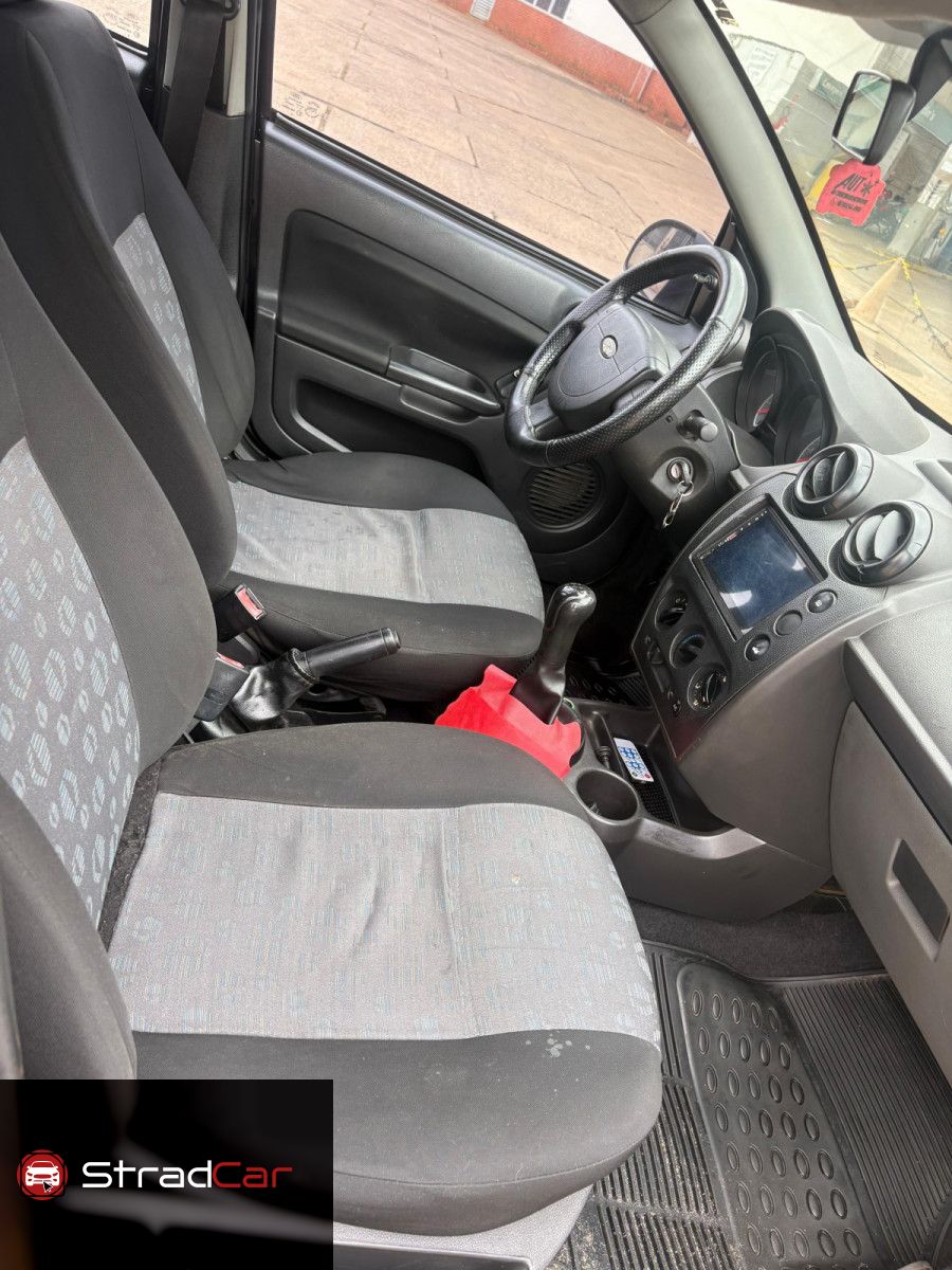 FORD Fiesta Hatch 1.6 4p. 2011 - miniatura 7