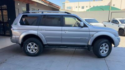 MITSUBISHI Pajero Sport HPE 2.5TDi 4x4 2007 - miniatura 3