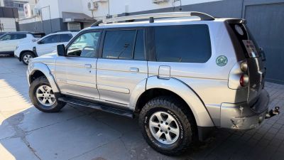 MITSUBISHI Pajero Sport HPE 2.5TDi 4x4 2007 - miniatura 5