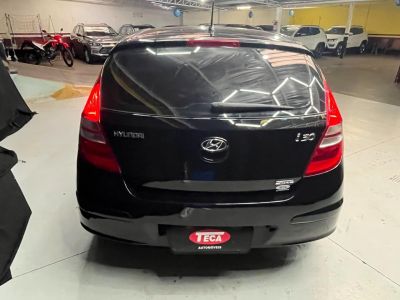 HYUNDAI i30 GLS 2.0 16v 2011 - miniatura 6