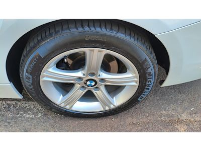 BMW 320i 2.0T 16v 2015 - miniatura 9