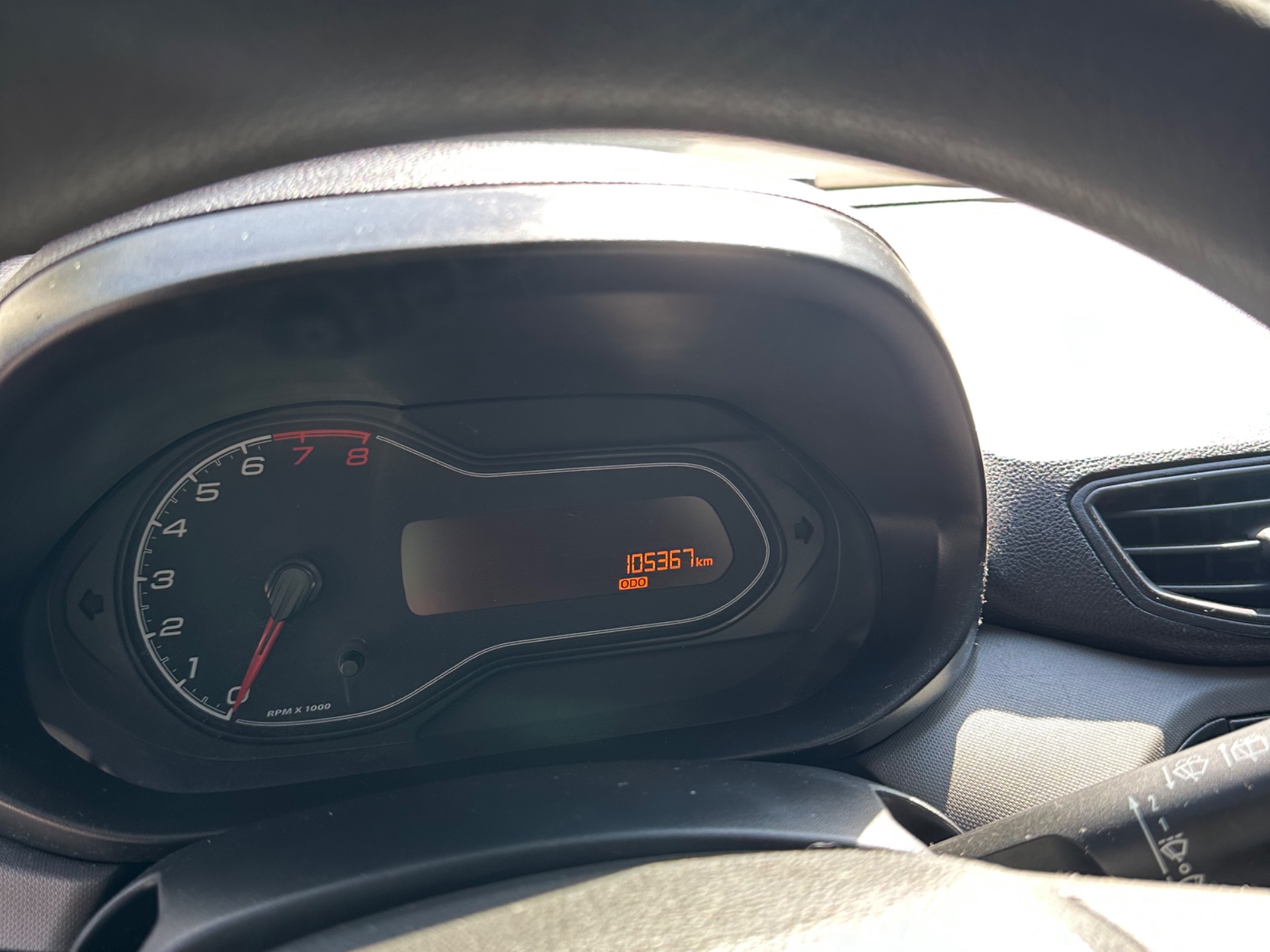 CHEVROLET Onix Joy 1.0 2018 - miniatura 9