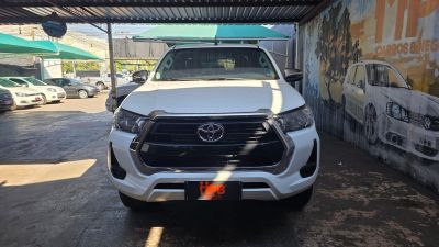 TOYOTA Hilux SRV D4-D 2.8TDi 16v 4X4 C.D. 2022