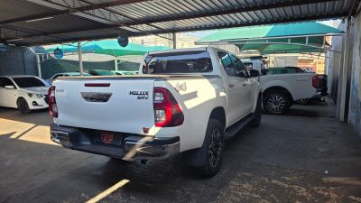 TOYOTA Hilux SRV D4-D 2.8TDi 16v 4X4 C.D. 2022 - miniatura 7