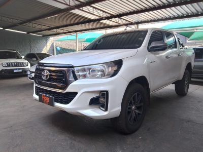 TOYOTA Hilux SRV D4-D 2.8TDi 16v 4X4 C.D. 2019 - miniatura 3