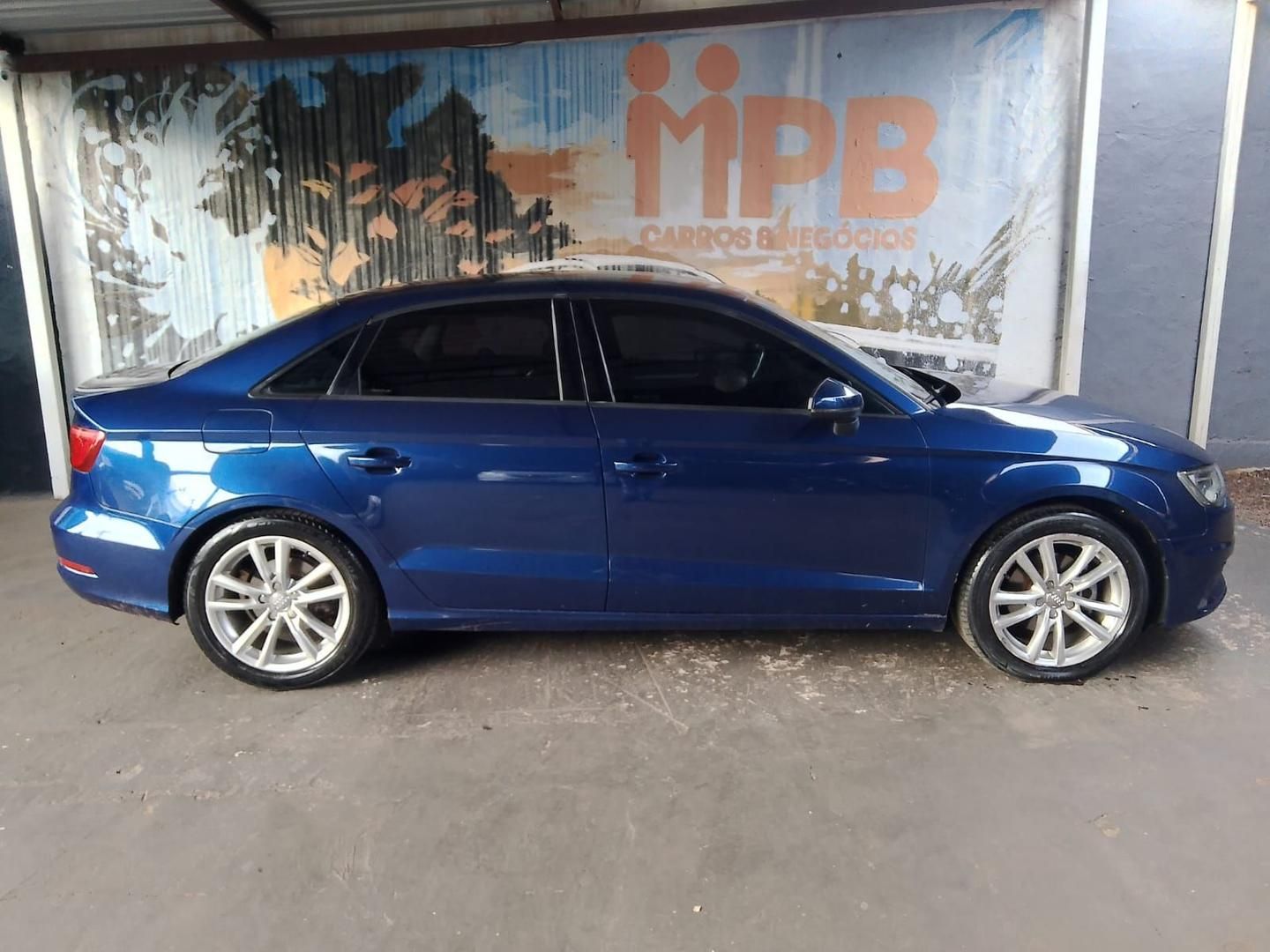 AUDI A3 Sedan 1.4 TFSi 16v 2016 - miniatura 4