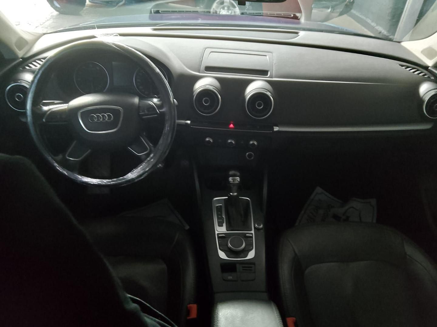 AUDI A3 Sedan 1.4 TFSi 16v 2016 - miniatura 10