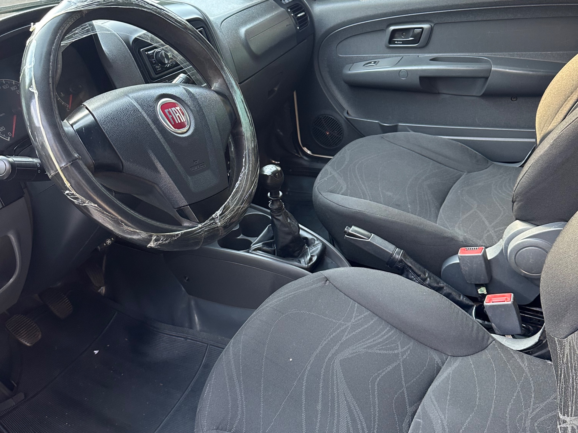 FIAT Strada Hard Working 1.4 C.S. 2018 - miniatura 8