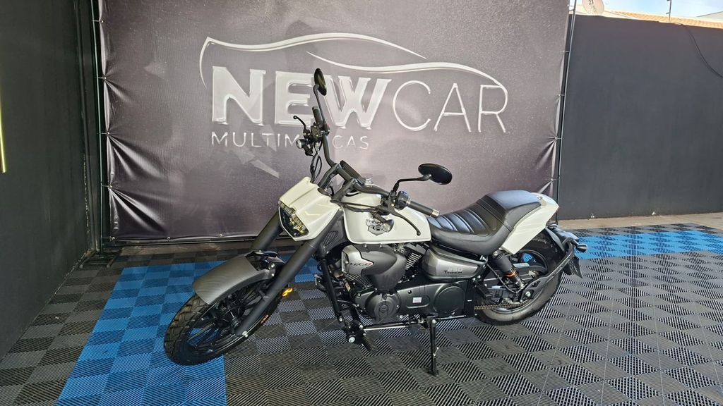 SHINERAY Titanium 250 EFI 2025