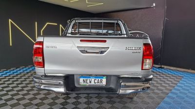 TOYOTA Hilux SRV D4-D 2.8TDi 16v 4X4 C.D. 2022 - miniatura 5