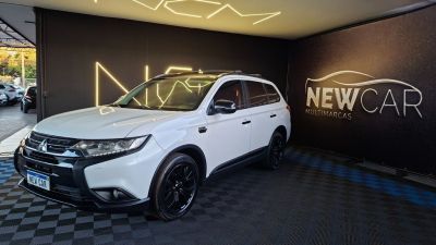 MITSUBISHI Outlander 2.2TDi 16v 4WD 2016