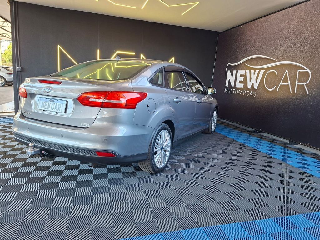 FORD Focus Hatch SE 2.0 16v PowerShift 2018 - miniatura 4