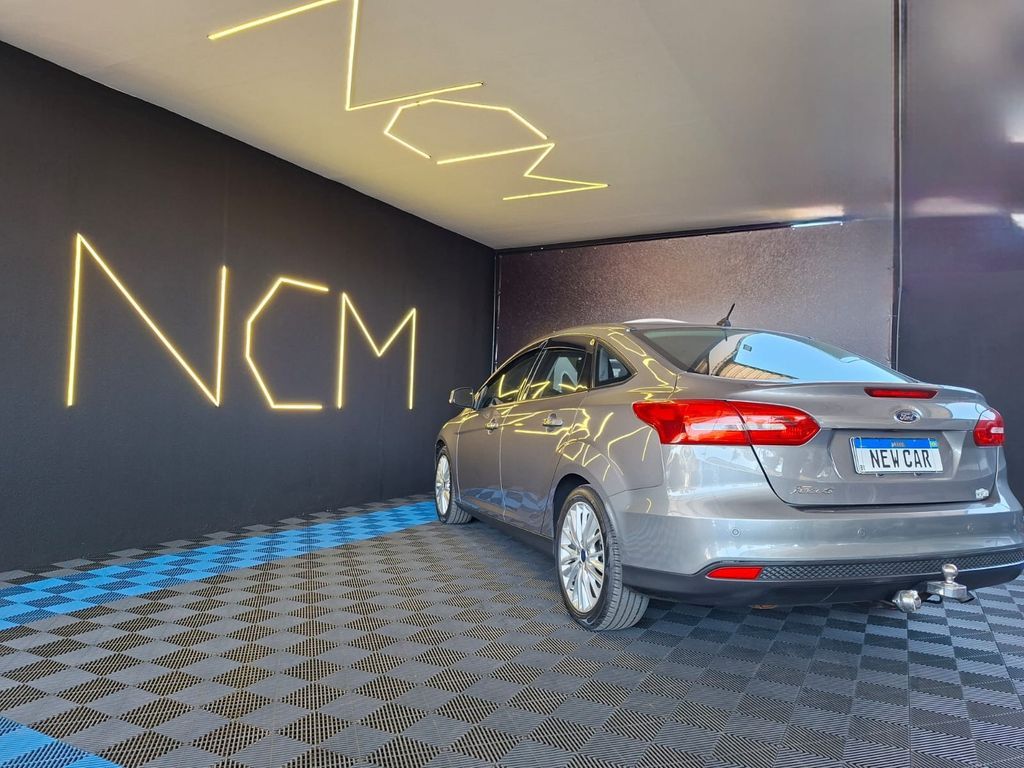 FORD Focus Hatch SE 2.0 16v PowerShift 2018 - miniatura 6