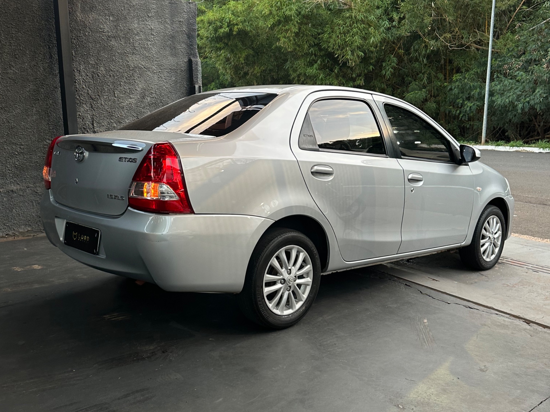 TOYOTA Etios Sedan XLS 1.5 16v 2014 - miniatura 6