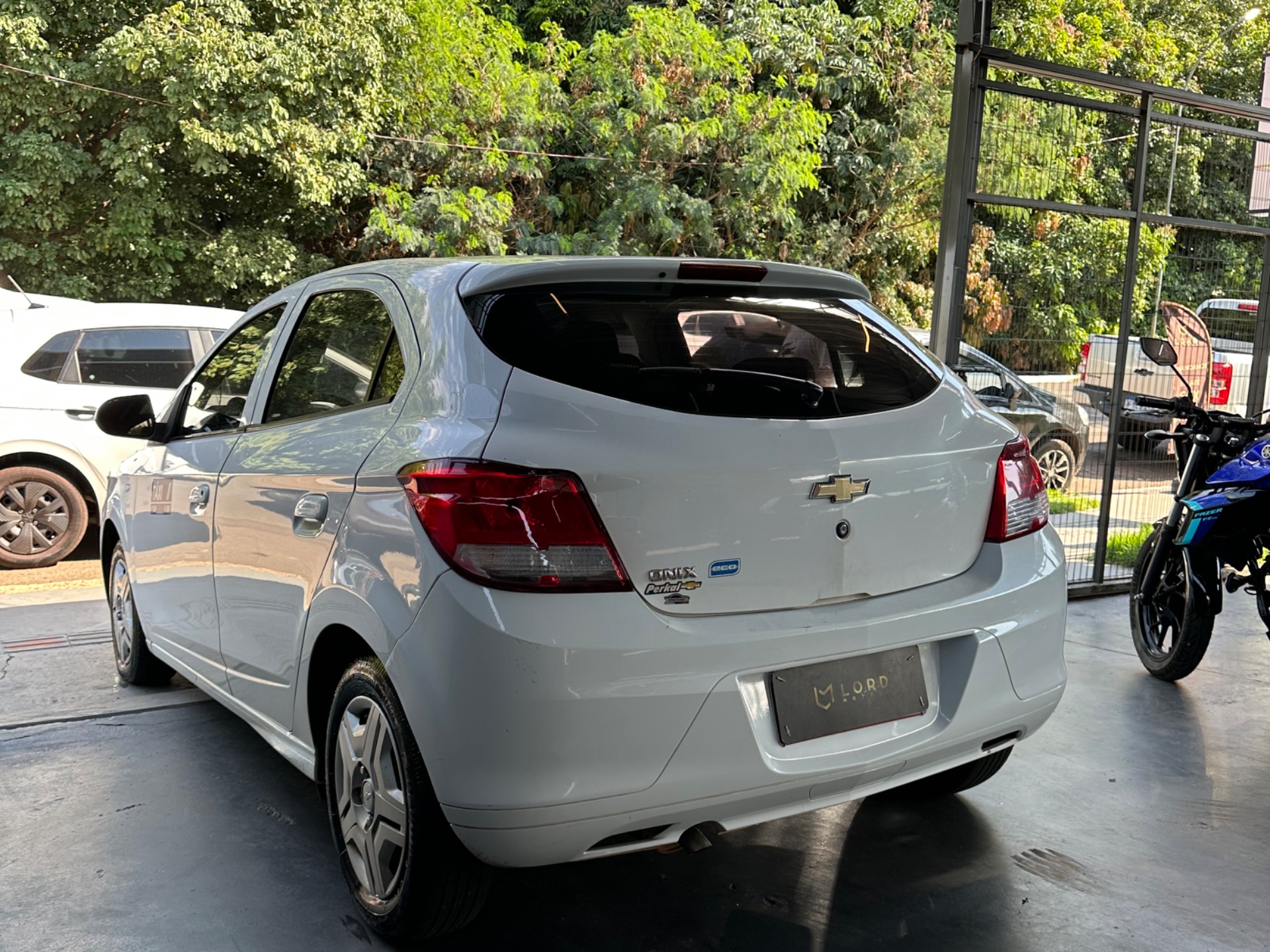 CHEVROLET Onix Joy 1.0 2018 - miniatura 4