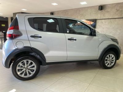 FIAT Mobi Like 1.0 2023 - miniatura 4