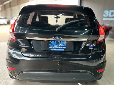 FORD Fiesta Hatch Titanium 1.6 16v PowerShift 2015 - miniatura 6