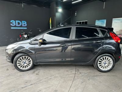 FORD Fiesta Hatch Titanium 1.6 16v PowerShift 2015 - miniatura 7