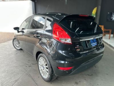 FORD Fiesta Hatch Titanium 1.6 16v PowerShift 2015 - miniatura 9
