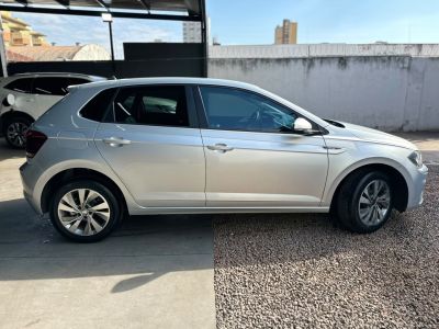 VOLKSWAGEN Polo Hatch Highline 1.0 12v TSi 2018 - miniatura 4