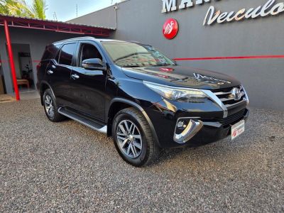 TOYOTA Hilux SW4 SRX D4-D 2.8TDi 16v 4x4 2019 - miniatura 2