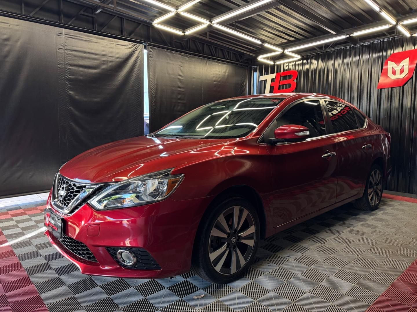 Vista principal de NISSAN Sentra SV 2.0 16v 2017
