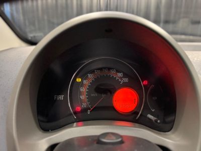 FIAT Uno Vivace 1.0 4p. 2015 - miniatura 10