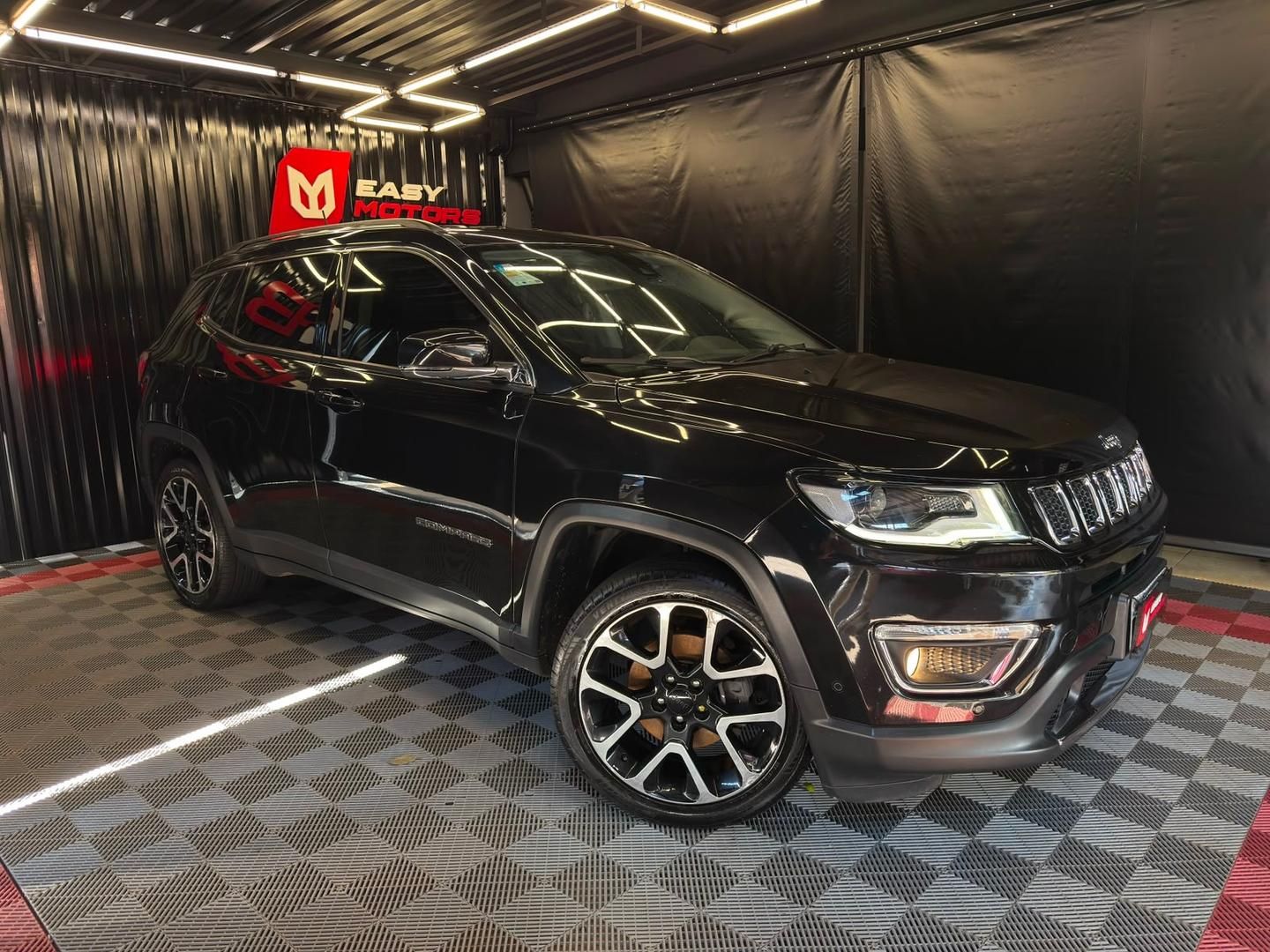 Vista principal de JEEP Compass Limited 2.0 16v 2020