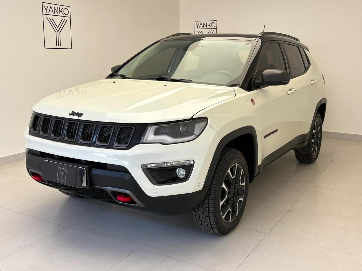 Vista principal de JEEP Compass Trailhawk 2.0TDi 16v 4x4 2021