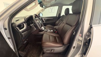 TOYOTA Hilux SRX D4-D 2.8TDi 16v 4x4 2017 - miniatura 8